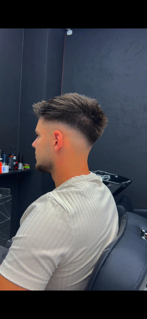 imagine galerie Fresh Cut Barbershop 1