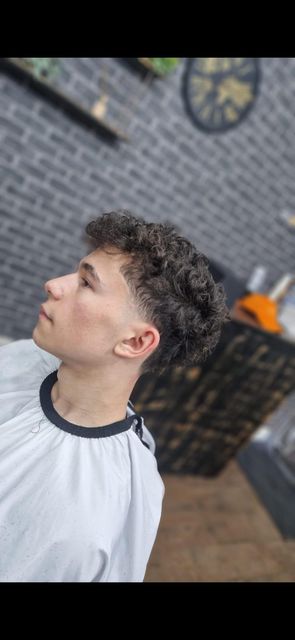 LINECUT hairstudio București - MERO