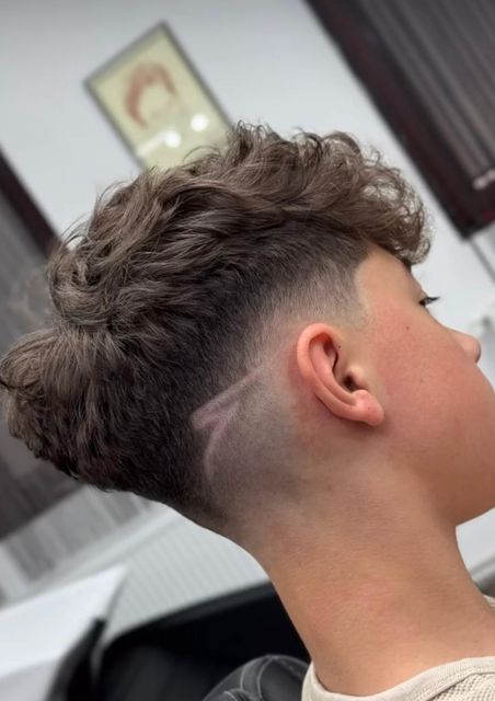 imagine galerie Alwin the Barber 4