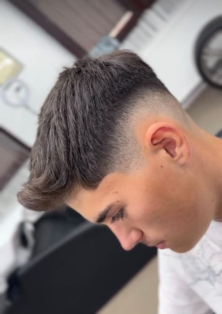 imagine galerie Alwin the Barber 5