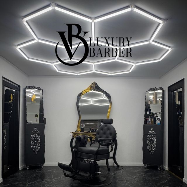 imagine galerie Baron Vlamarko- Luxury Barber 2