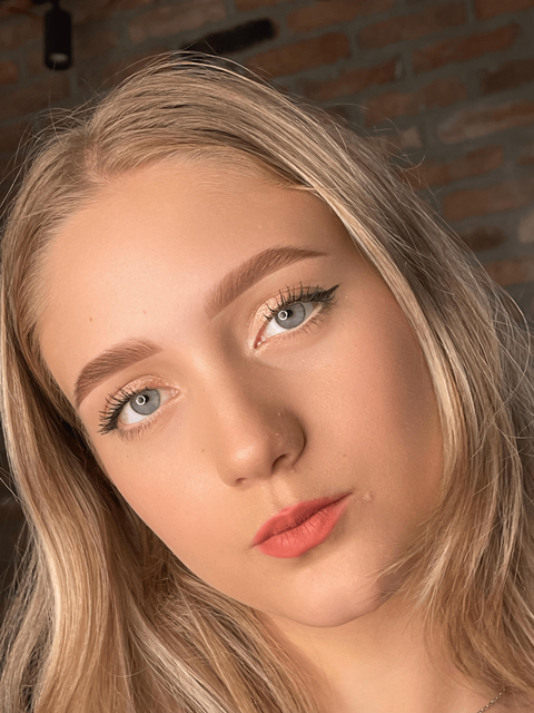 responsive image 48