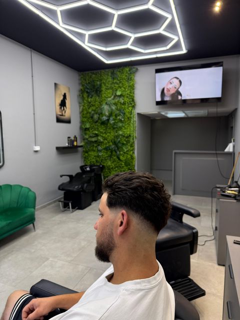imagine galerie The Barber Factory 2