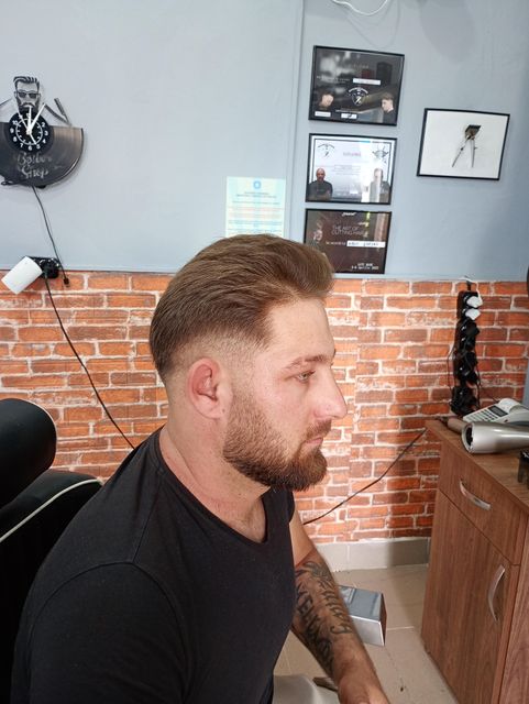 imagine galerie Nagy Barbershop 6