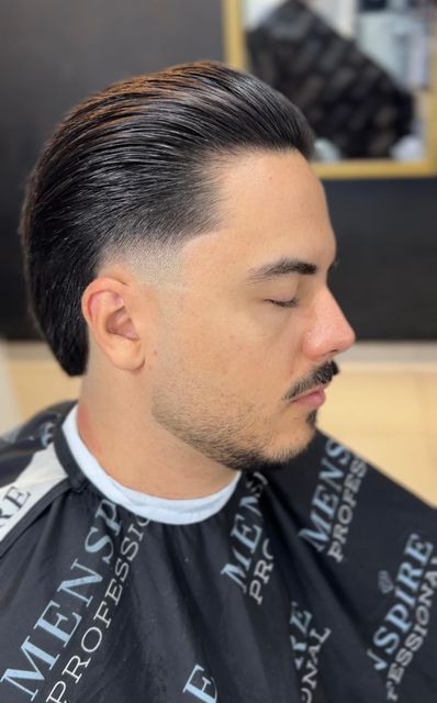 imagine galerie El Barrio Barbershop 💈&Beauty💄 6