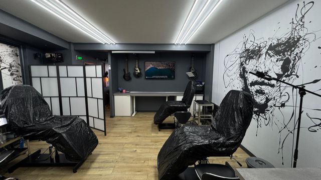 imagine galerie INKredible Tattoo Art & Piercing Studio 3