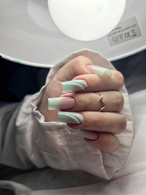 responsive image 24