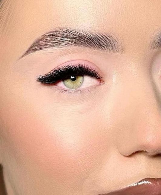 imagine galerie Expert Lash Studio & Academy 3