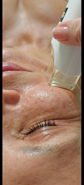 responsive image 80