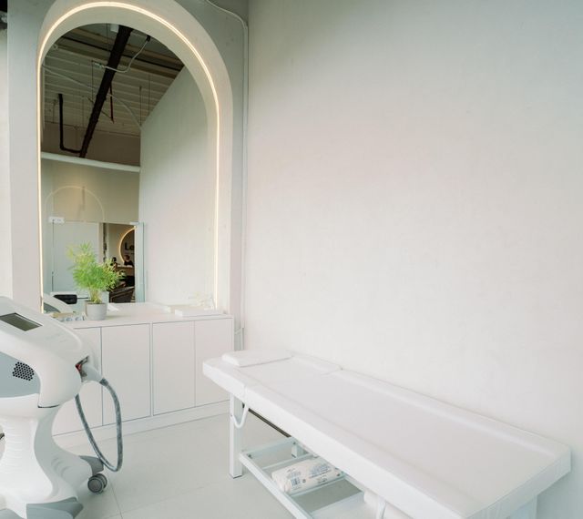 responsive image 24