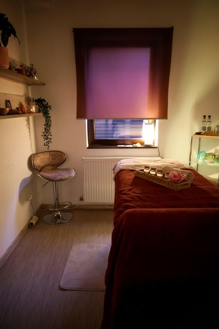 responsive image 15