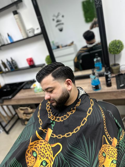 imagine galerie Skinny Barber shop 4