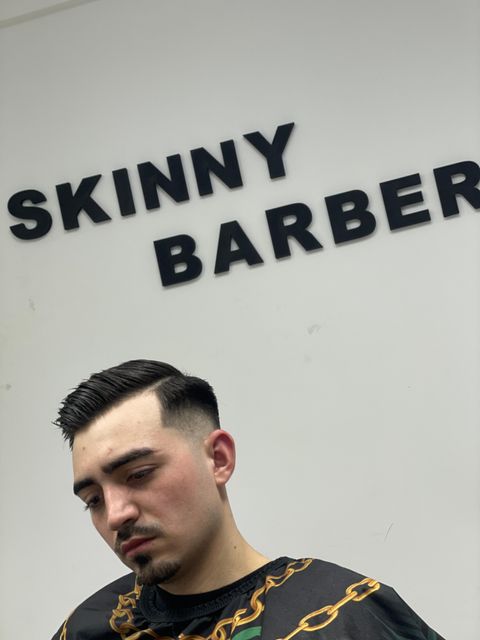 imagine galerie Skinny Barber shop 5