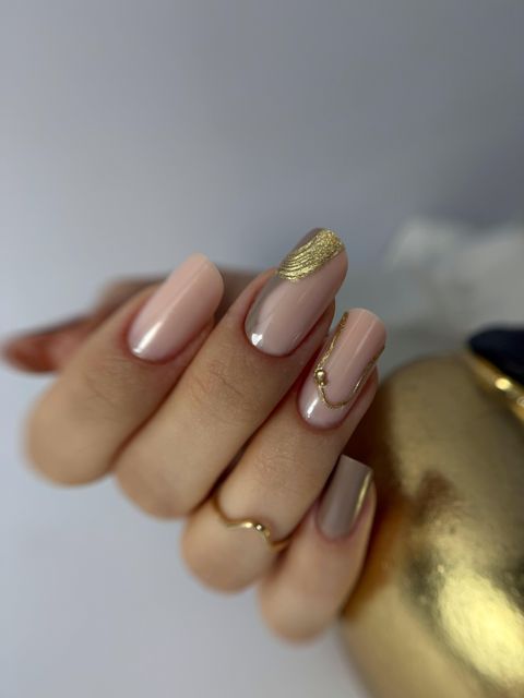 imagine galerie Ana-Maria Fatu Nails 1