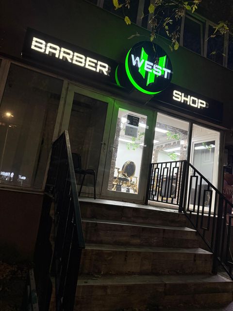 imagine galerie WEST BARBER SHOP Militari 5