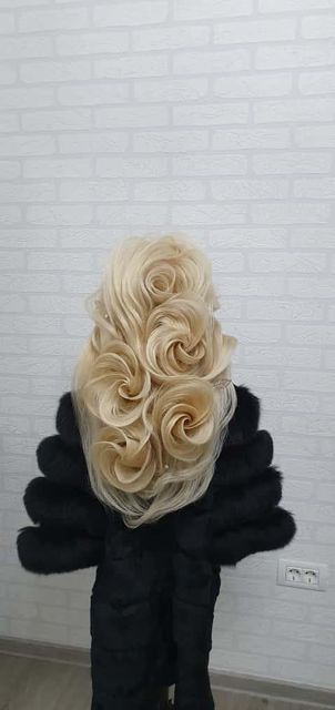 responsive image 102