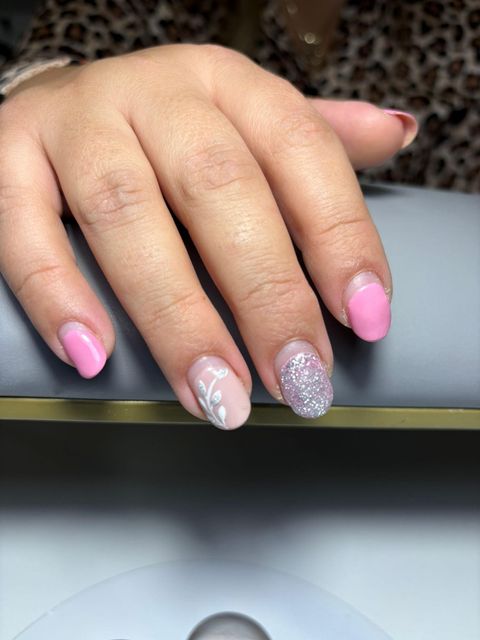 imagine galerie Colors Nailbar Berceni 4