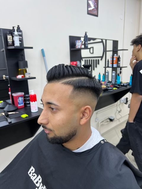 imagine galerie D Barbershop Carei 4