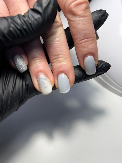 responsive image 122