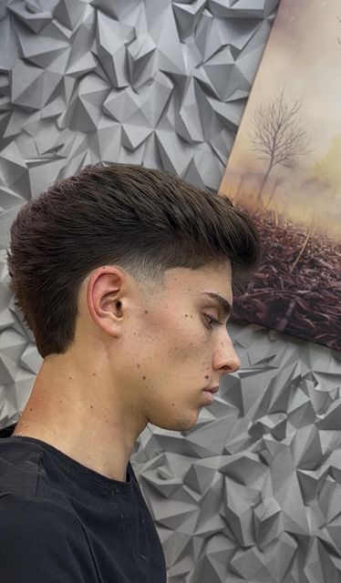 imagine galerie HAIR STUDIO barber shop Adjudeni 5