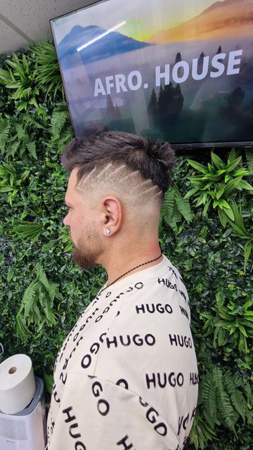 imagine galerie The Cartier barber's 5