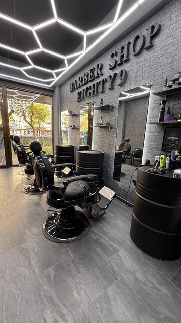 imagine galerie EIGHTY 9 Barber Shop 3
