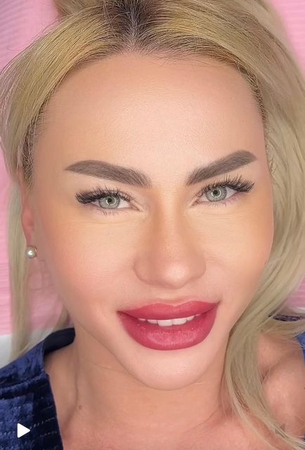 imagine galerie MicropigmentareExtensiiGene Elena Nicoleta  3