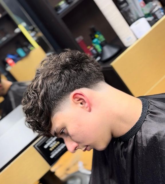 imagine galerie House of Barbers | Universitate 5