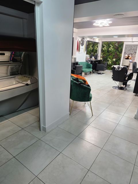 responsive image 26