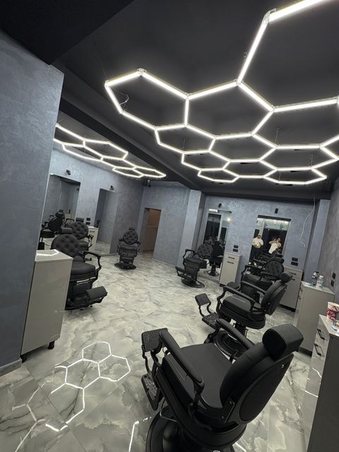 imagine galerie FrontMenBarbershop 1