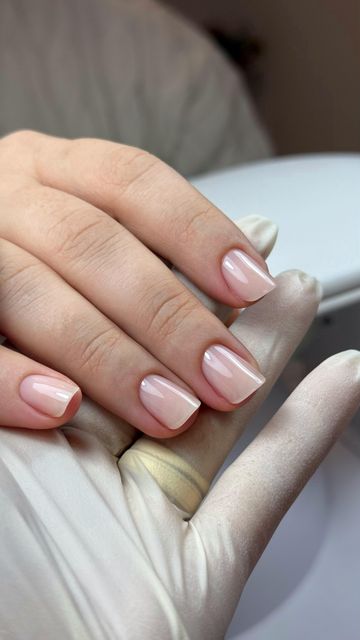 imagine galerie Universal Nails Studio 2