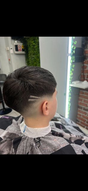 imagine galerie El Capitan Barbershop Amaradia 6