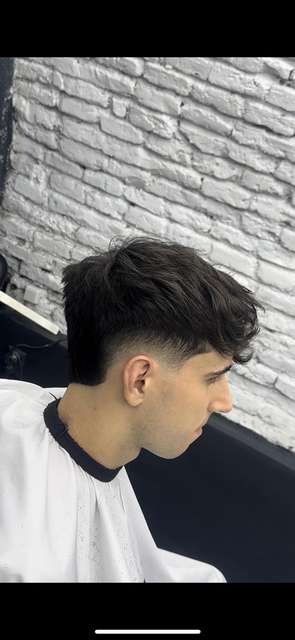 imagine galerie Bada the barber [ B25 BARBERS ] 4