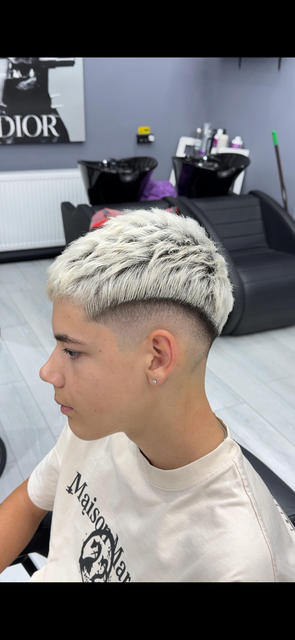 responsive image 16