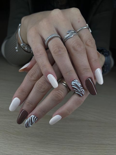 responsive image 106