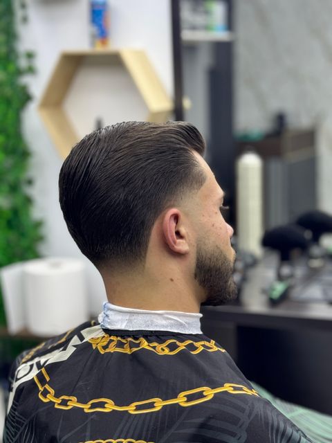imagine galerie Cmn Barber 1