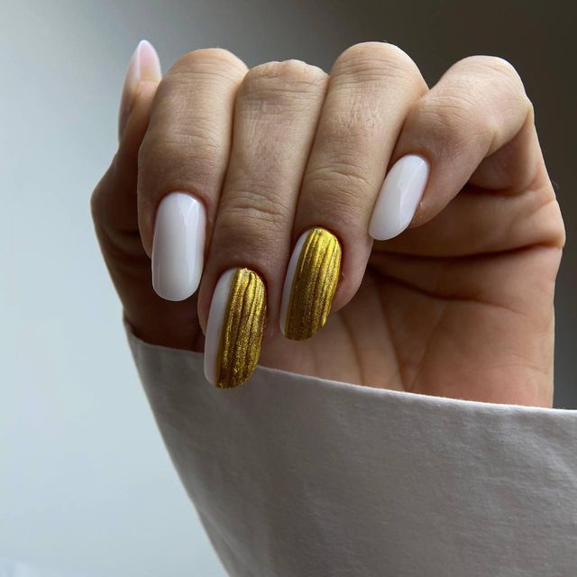 responsive image 127