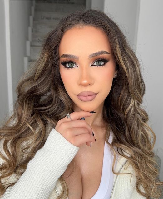 imagine galerie Larisa Popi Make-Up Artist 1