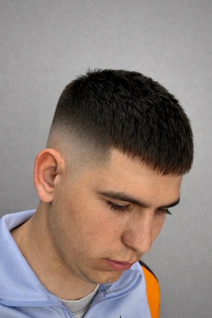 imagine galerie Samuel Bacanu Barbershop 5