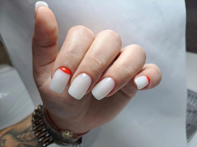 responsive image 104