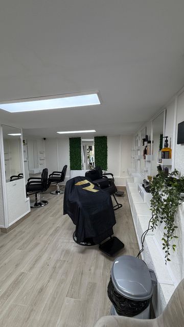 imagine galerie 80Barbershop 2