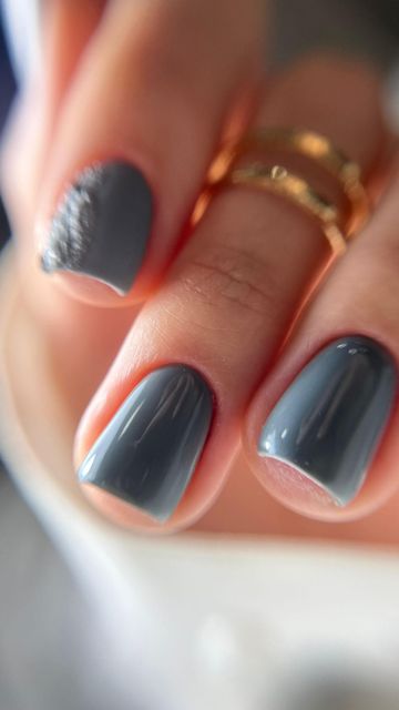 responsive image 44