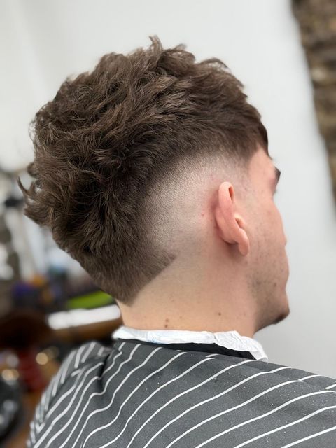imagine galerie WEST BARBER SHOP Militari 1