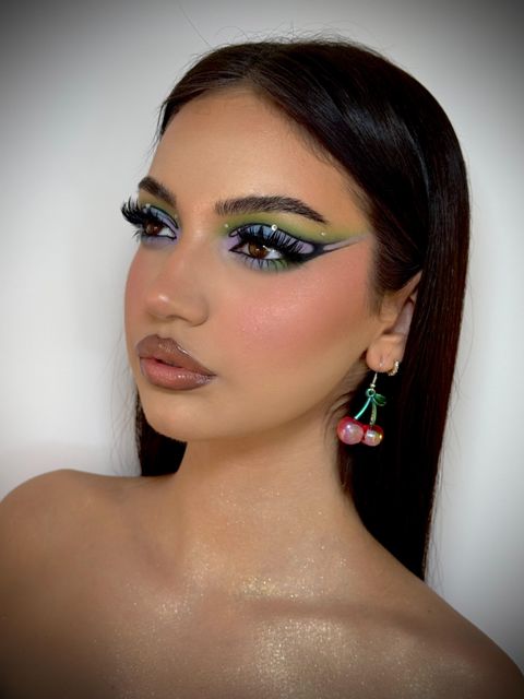 imagine galerie Beauty Crew - Irina, Iulia & Larisa 5