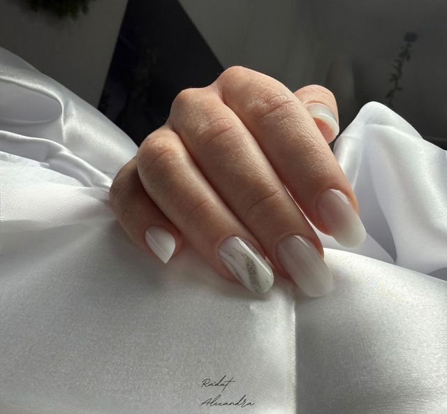 responsive image 151