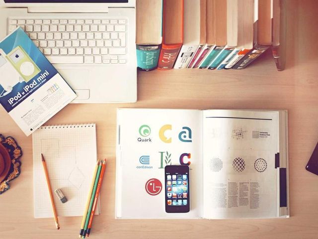 responsive image 342