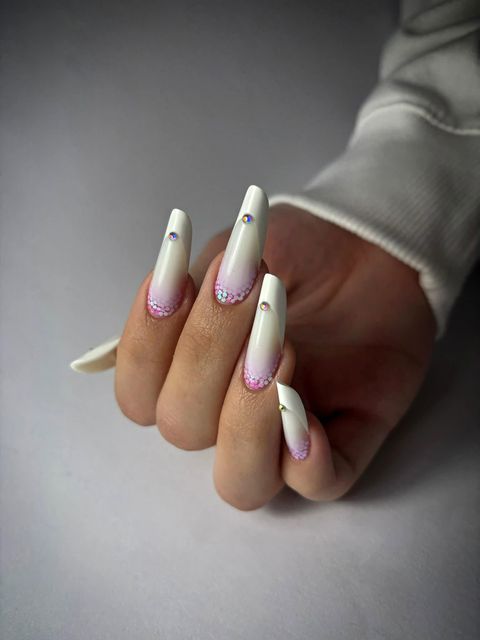 responsive image 144