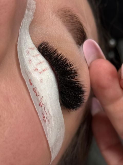 imagine galerie Expert Lash Studio & Academy 4