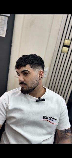 imagine galerie BLADE OBSESSION BARBERSHOP 4