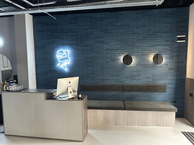 imagine galerie London Barbers 3